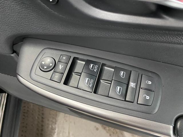 リミテッド 認定中古車12ヶ月保証 アダプティブクルーズコントロール レザーシート 電動シート ナビゲーション 地デジ 電動トランク クリアランスソナー バックカメラ シートヒーター シートクーラー ETC2.0(39枚目)
