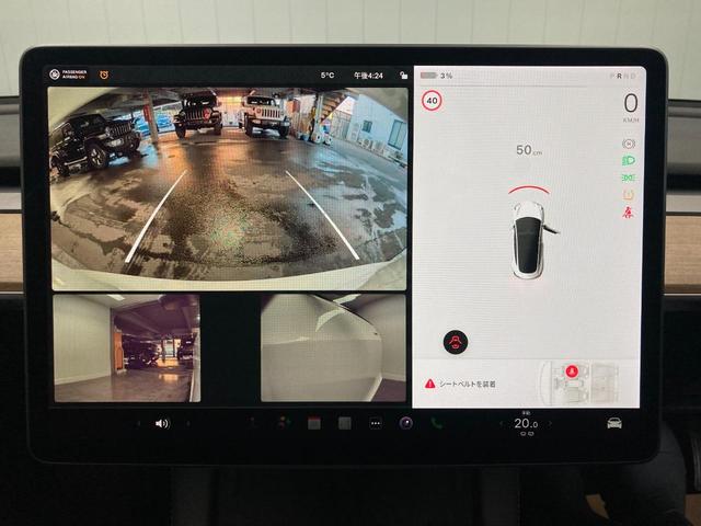 モデル３ ロングレンジ　新車保証継承　レザーシート　バック・フロント・サイドカメラ　シートヒーター　ステアリングヒーター　パノラマガラスルーフ　ＬＥＤヘッドライト　パワーシート　ブラインドスポットモニター　オートパイロット（10枚目）