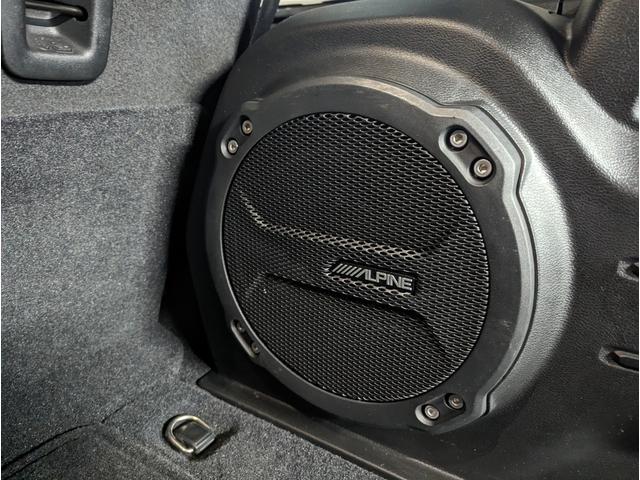 サハラ　認定中古車保証１年付き　ワンオーナー　フロント・サイド・バックカメラ　アダプティブクルーズコントロール　アイドリングストップ　レザーシート　シートヒーター　ステアリングヒーター　ＬＥＤヘッドライト(52枚目)