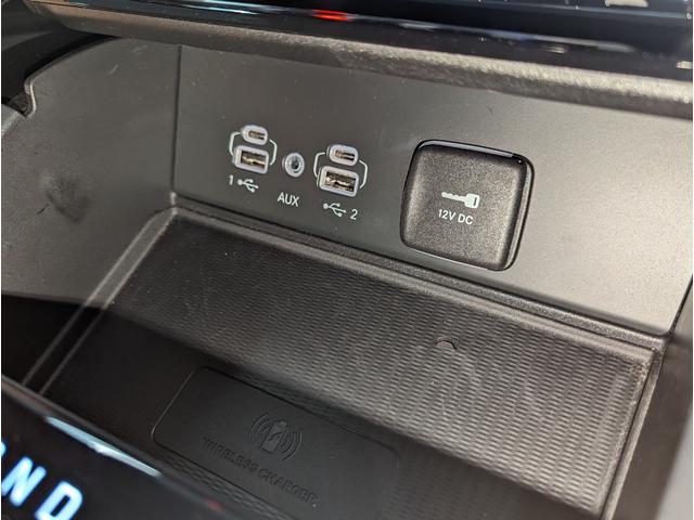サミットリザーブ　４ｘｅ　新車保証継承　ワンオーナー　アラウンドビューモニター　アダプティブクルーズコントロール　アイドリングストップ　シートヒーター　ステアリングヒーター　マッキントッシュオーディオ　アップルカープレイ(39枚目)