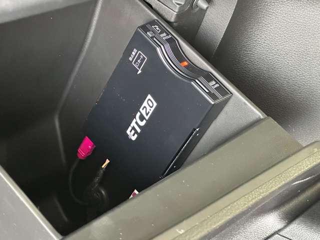 ジープ・ラングラーアンリミテッド サハラ　弊社登録済み未使用車　ワンオーナー　レザーシート　シートヒーター　ＡｐｐｌｅＣａｒｐｌａｙ　Ｂｌｕｅｔｏｏｔｈ接続　パワーシート　アダプティブクルーズコントロール　ＬＥＤヘッドライト　新車保証継承（74枚目）