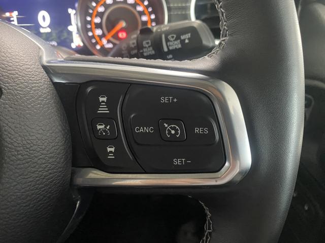 ジープ・ラングラーアンリミテッド サハラ　認定中古車保証付　レザーシート　ＡｐｐｌｅＣａｒＰｌａｙ　Ｂｌｕｅｔｏｏｔｈ　純正ナビゲーション　フルセグ　ＬＥＤヘッド　前面衝突警報　アダプティクルーズコントロール　バックカメラ（53枚目）