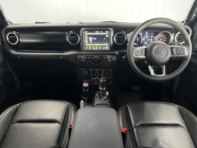 ジープ・グラディエーター ルビコン　レザーシート　シートヒーター　ＡｐｐｌｅＣａｒｐｌａｙ　Ｂｌｕｅｔｏｏｔｈ　純正ナビ　フルセグ　ＬＥＤヘッドライト　前面衝突警報　バックカメラ　アダプティブクルーズコントロール　認定中古車保証付（22枚目）