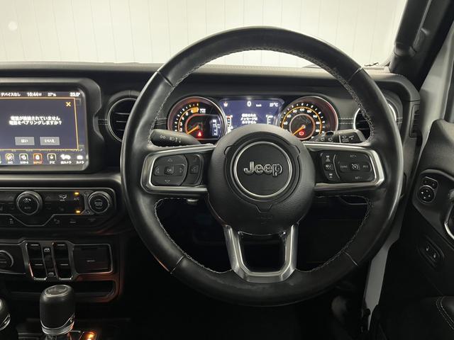 ジープ・ラングラーアンリミテッド サハラ　ワンオーナー　レザーシート　シートヒーター　ＡｐｐｌｅＣａｒＰｌａｙ　Ｂｌｕｅｔｏｏｔｈ　純正ナビゲーション　フルセグ　ＬＥＤヘッドライト　前面衝突警報　アダプティブクルーズコントロール　バックカメラ（54枚目）