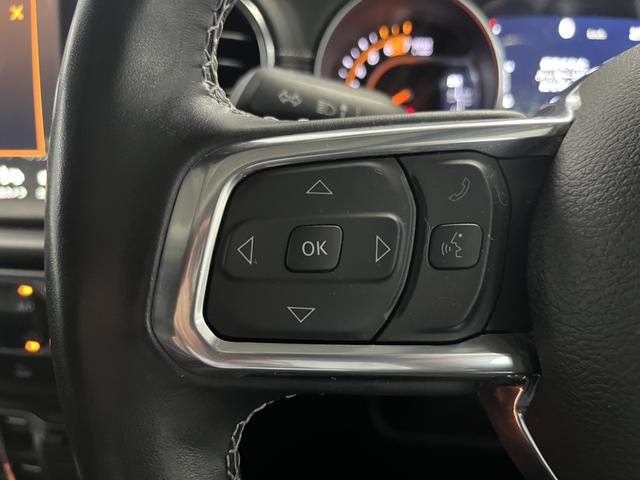 ジープ・ラングラーアンリミテッド サハラ　ワンオーナー　レザーシート　シートヒーター　ＡｐｐｌｅＣａｒＰｌａｙ　Ｂｌｕｅｔｏｏｔｈ　純正ナビゲーション　フルセグ　ＬＥＤヘッドライト　前面衝突警報　アダプティブクルーズコントロール　バックカメラ（55枚目）