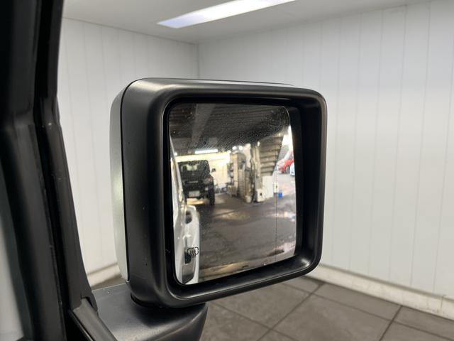 ジープ・ラングラーアンリミテッド サハラ　ワンオーナー　レザーシート　シートヒーター　ＡｐｐｌｅＣａｒＰｌａｙ　Ｂｌｕｅｔｏｏｔｈ　純正ナビゲーション　フルセグ　ＬＥＤヘッドライト　前面衝突警報　アダプティブクルーズコントロール　バックカメラ（65枚目）