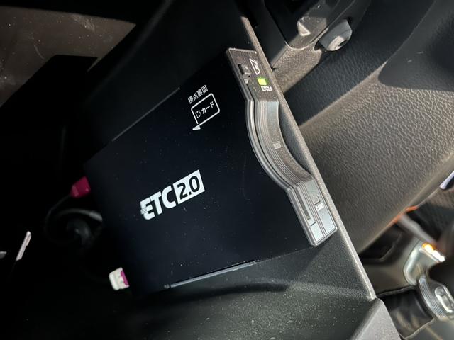 ジープ・ラングラーアンリミテッド サハラ　ワンオーナー　レザーシート　シートヒーター　ＡｐｐｌｅＣａｒＰｌａｙ　Ｂｌｕｅｔｏｏｔｈ　純正ナビゲーション　フルセグ　ＬＥＤヘッドライト　前面衝突警報　アダプティブクルーズコントロール　バックカメラ（70枚目）