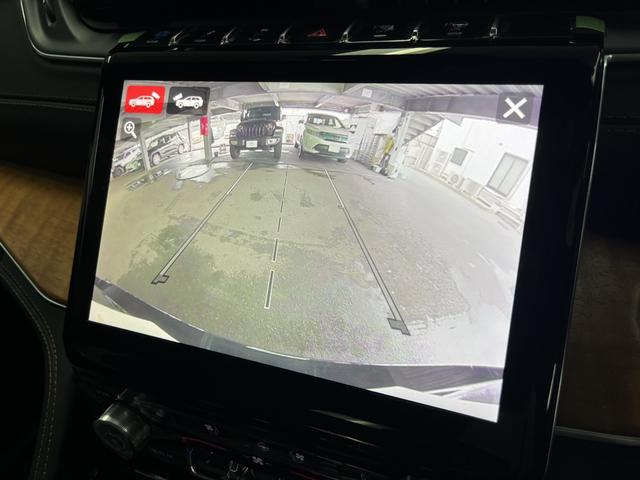 ジープ・グランドチェロキー4xe サミットリザーブ 4xe ワンオーナー パレルモレザー McIntoshスピーカー サンルーフ AppleCarplay Bluetooth 純正ナビ フルセグ シートヒーター 前面衝突警報 アダプティブクルーズコントロール(8枚目)