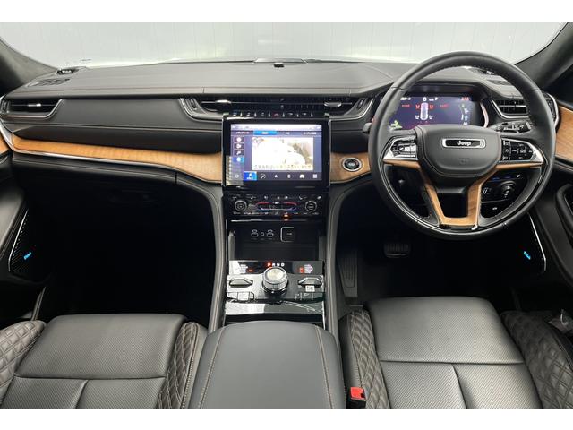 ジープ・グランドチェロキー4xe サミットリザーブ 4xe ワンオーナー パレルモレザー McIntoshスピーカー サンルーフ AppleCarplay Bluetooth 純正ナビ フルセグ シートヒーター 前面衝突警報 アダプティブクルーズコントロール(22枚目)