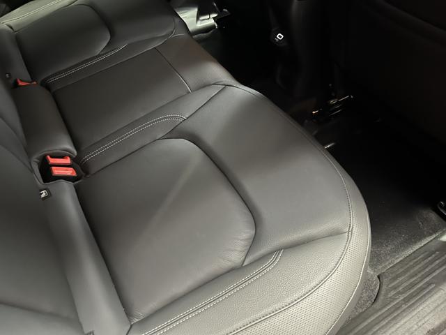 ジープ・レネゲード リミテッド LEDヘッドライト レザーシート シートヒーター AppleCarPlay Bluetooth 純正ナビゲーション フルセグ 前面衝突警報 ACC バックカメラ 認定中古車保証付(66枚目)