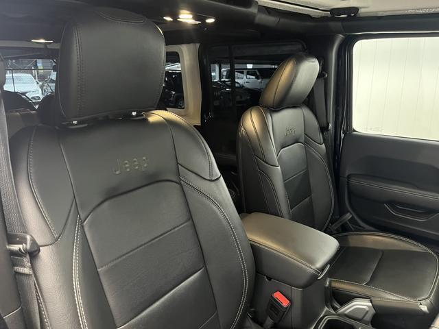ジープ・ラングラーアンリミテッド サハラ レザーシート シートヒーター AppleCarplay Bluetooth 純正ナビゲーション フルセグ LEDヘッドライト 前面衝突警報 アダプティブクルーズコントロール バックカメ 認定中古車保証(53枚目)