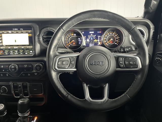 ジープ・ラングラーアンリミテッド サハラ 3.6LV6エンジン レザーシート シートヒーター AppleCarplay Bluetooth 純正ナビゲーション フルセグ LEDヘッドライト 前面衝突警報 ACC バックカメラ(23枚目)