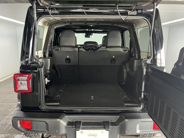 ジープ・ラングラーアンリミテッド サハラ 3.6LV6エンジン レザーシート シートヒーター AppleCarplay Bluetooth 純正ナビゲーション フルセグ LEDヘッドライト 前面衝突警報 ACC バックカメラ(38枚目)