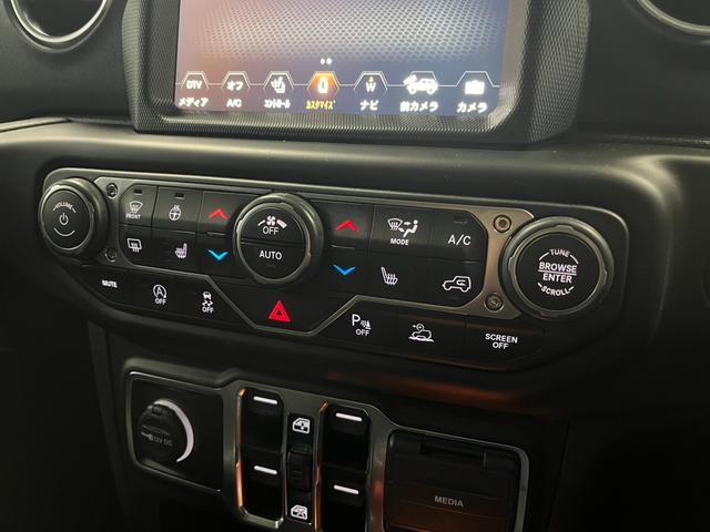 弊社では３０日間返品無料サービスを行っております！お客様に安心のお買い物がご案内できるよう努めております。詳しくは弊社スタッフまでお気軽にお問い合わせください！