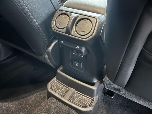 店舗ブログは毎日更新しております。ぜひサイトにお立ち寄りください。　ｈｉｒａｋａｔａ−ａｅｃ．ｊｅｅｐ−ｄｅａｌｅｒ．ｊｐ／　◆ＴＥＬ：００６６−９７０４−２３１０◆　担当：北野・宇田・小林