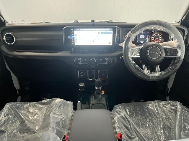 ジープ枚方オートエキスパートセンターへようこそ。この度は弊社の在庫車両をご覧頂き誠にありがとうございます。厳選された豊富な在庫からお好みのお車をお選び下さい　◆ＴＥＬ：００６６−９７０４−２３１０◆