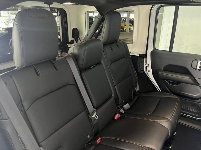 ２０２０年最優秀ディーラーアワード受賞　２０２０年優秀拠点（新車販売協定台数達成率）個性豊かなスタッフがお客様のカーライフをサポート致します。◆ＴＥＬ：００６６−９７０４−２３１０◆