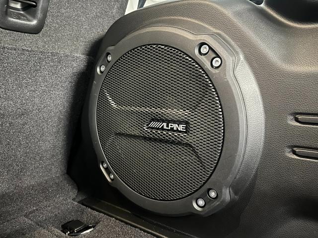 ジープ・ラングラーアンリミテッド サハラ　元デモカー　マイナーチェンジ後期モデル　ＬＥＤヘッドライト　レザーシート　アダプティブクルーズコントロール　前面衝突警報　Ｆカメラ　Ｂカメラ　パワーシート　シートヒーター　ＡｐｐｌｅＣａｒｐｌａｙ（43枚目）