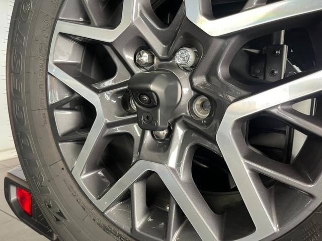 ジープ・ラングラーアンリミテッド サハラ　元デモカー　マイナーチェンジ後期モデル　ＬＥＤヘッドライト　レザーシート　アダプティブクルーズコントロール　前面衝突警報　Ｆカメラ　Ｂカメラ　パワーシート　シートヒーター　ＡｐｐｌｅＣａｒｐｌａｙ（45枚目）