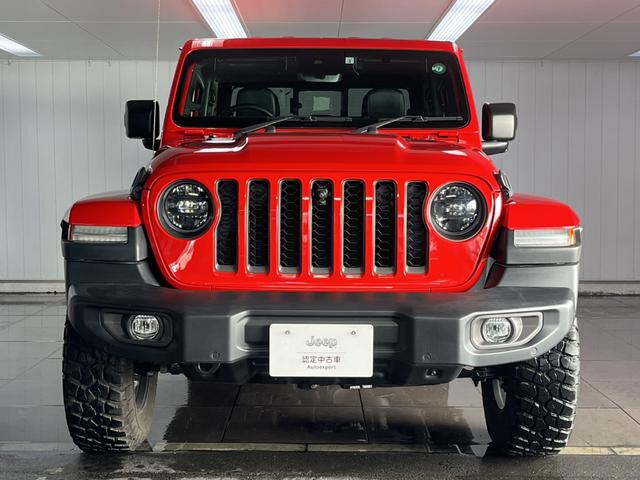 ジープ・グラディエーター ルビコン　ワンオーナー　レザーシート　シートヒーター　ＡｐｐｌｅＣａｒｐｌａｙ　Ｂｌｕｅｔｏｏｔｈ　純正ナビゲーション　フルセグ　ＬＥＤヘッド　前面衝突警報　アダプティブクルーズコントロール　バックカメラ（46枚目）