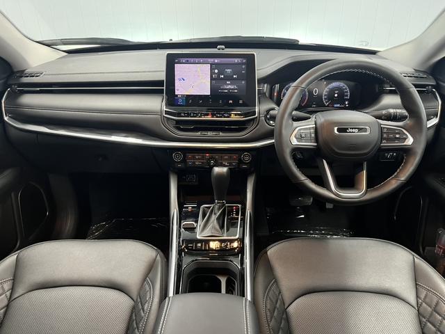 ジープ・コマンダー 　弊社デモカ―　ＡｐｐｌｅＣａｒｐｌａｙ　Ｂｌｕｅｔｏｏｔｈ　純正ナビゲーション　レザーシート　シートヒーター　パワーシート　電動リアゲート　バックカメラ　アダプティブクルーズコントロール（21枚目）