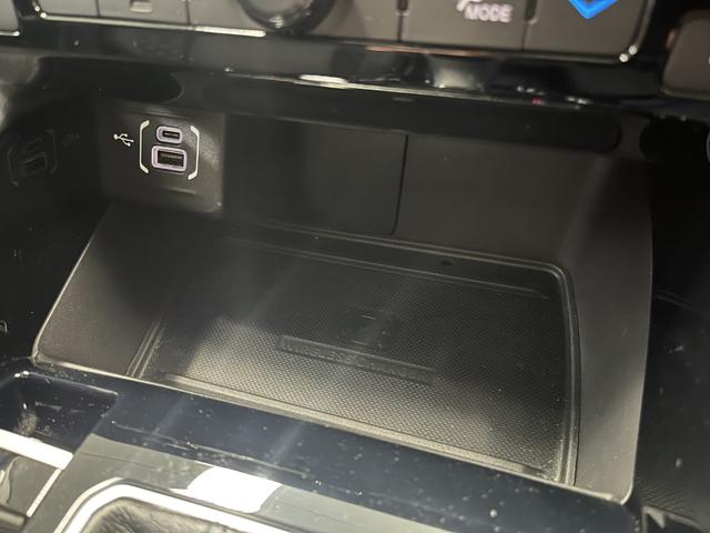 ジープ・コマンダー 　弊社デモカ―　ＡｐｐｌｅＣａｒｐｌａｙ　Ｂｌｕｅｔｏｏｔｈ　純正ナビゲーション　レザーシート　シートヒーター　パワーシート　電動リアゲート　バックカメラ　アダプティブクルーズコントロール（29枚目）