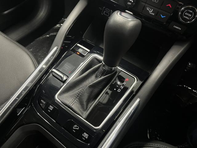 ジープ・コマンダー 　弊社デモカ―　ＡｐｐｌｅＣａｒｐｌａｙ　Ｂｌｕｅｔｏｏｔｈ　純正ナビゲーション　レザーシート　シートヒーター　パワーシート　電動リアゲート　バックカメラ　アダプティブクルーズコントロール（30枚目）