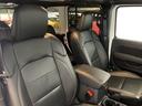 ジープ・ラングラーアンリミテッド サハラ　ワンオーナー　レザーシート　シートヒーター　ＡｐｐｌｅＣａｒｐｌａｙ　Ｂｌｕｅｔｏｏｔｈ接続　純正ナビゲーション　フルセグ　ＬＥＤヘッドライト　前面衝突警報　アダプティブクルーズコントロール　Ｂカメラ（7枚目）