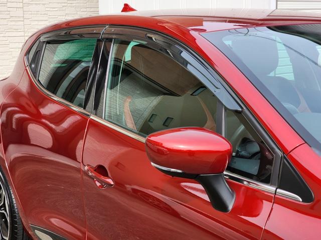 ルーテシア インテンス　後期モデル　ワンオーナー　ドラレコ　Ｓｔｒａｄａフルセグナビ　ＣＤ　ＤＶＤ　Ｂｌｕｅｔｏｏｔｈ　ＵＳＢ　バックカメラ　障害物センサー　クルコン　純正１７インチＡＷ　プッシュスタート　禁煙　ＬＥＤライト（25枚目）