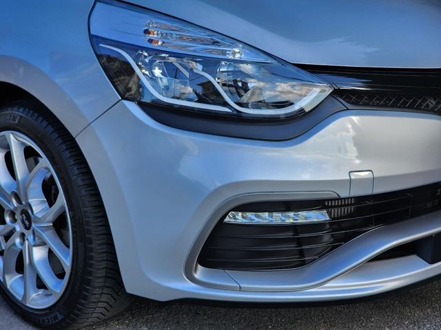 ルーテシア ルノースポール　シャシースポール　ＲＳドライブ　正規ディーラー車　記録簿Ｈ２６、２７、２８、２９、３１、Ｒ２、３、５　スペアキー　Ｂｌｕｅｔｏｏｔｈオーディオ　禁煙車　パドルシフト　クルーズコントロール　プッシュスタート　ＥＴＣ（25枚目）