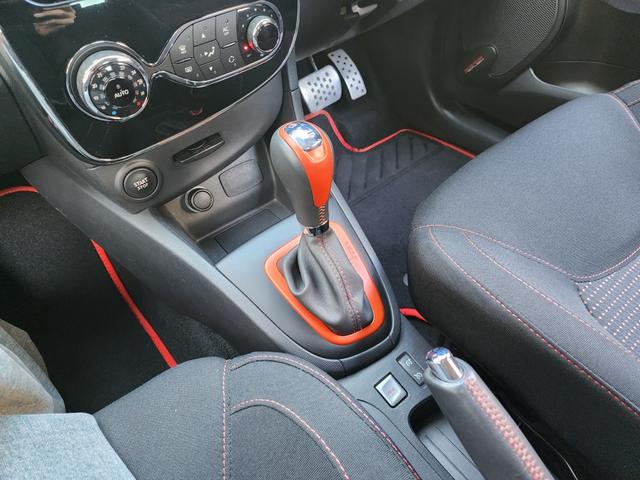 ルーテシア ルノースポール　シャシースポール　ＲＳドライブ　正規ディーラー車　記録簿Ｈ２６、２７、２８、２９、３１、Ｒ２、３、５　スペアキー　Ｂｌｕｅｔｏｏｔｈオーディオ　禁煙車　パドルシフト　クルーズコントロール　プッシュスタート　ＥＴＣ（49枚目）
