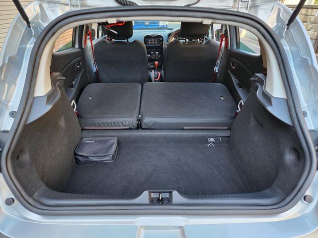 ルーテシア ルノースポール　シャシースポール　ＲＳドライブ　正規ディーラー車　記録簿Ｈ２６、２７、２８、２９、３１、Ｒ２、３、５　スペアキー　Ｂｌｕｅｔｏｏｔｈオーディオ　禁煙車　パドルシフト　クルーズコントロール　プッシュスタート　ＥＴＣ（58枚目）
