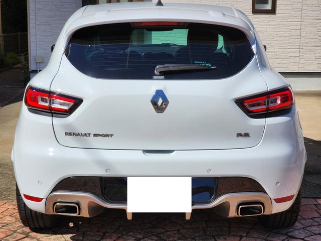 ルーテシア ルノースポール トロフィー 後期モデル ワンオーナー 記録簿 RSドライブモード Bluetooth 禁煙車 パドルシフト LEDヘッドライト クルコン プッシュスタート 純正ブラックAW レッドキャリパー(11枚目)