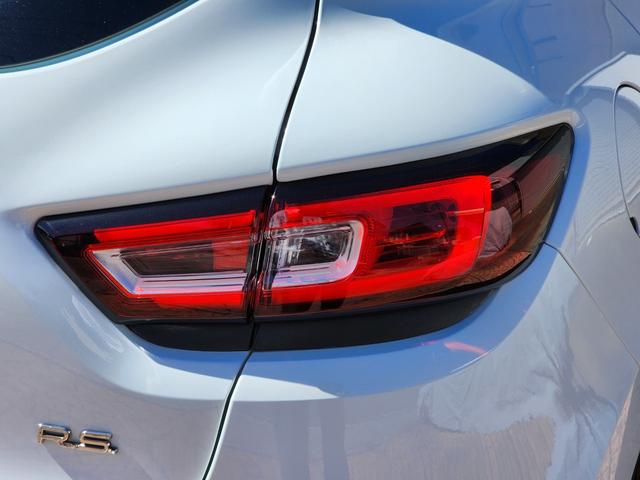 ルーテシア ルノースポール トロフィー 後期モデル ワンオーナー 記録簿 RSドライブモード Bluetooth 禁煙車 パドルシフト LEDヘッドライト クルコン プッシュスタート 純正ブラックAW レッドキャリパー(40枚目)