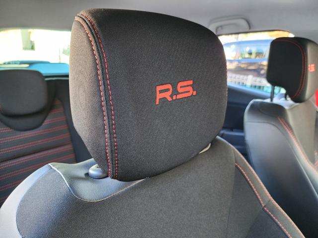 ルーテシア ルノースポール トロフィー 後期モデル ワンオーナー 記録簿 RSドライブモード Bluetooth 禁煙車 パドルシフト LEDヘッドライト クルコン プッシュスタート 純正ブラックAW レッドキャリパー(53枚目)