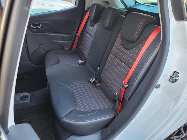 ルーテシア ルノースポール トロフィー 後期モデル ワンオーナー 記録簿 RSドライブモード Bluetooth 禁煙車 パドルシフト LEDヘッドライト クルコン プッシュスタート 純正ブラックAW レッドキャリパー(56枚目)