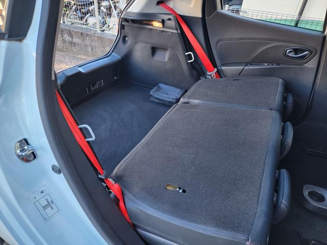 ルーテシア ルノースポール トロフィー 後期モデル ワンオーナー 記録簿 RSドライブモード Bluetooth 禁煙車 パドルシフト LEDヘッドライト クルコン プッシュスタート 純正ブラックAW レッドキャリパー(59枚目)