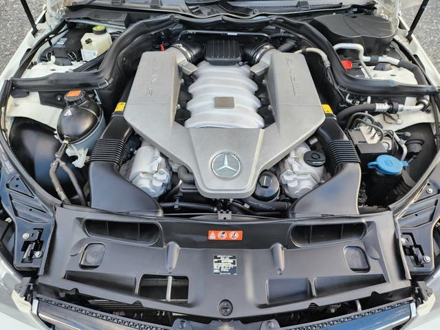 Cクラスステーションワゴン C63 AMG ステーションワゴン androidディスプレイ 純正ディスプレイ有 正規ディーラー車 記録簿H20、21、22、25、27、28、29、30、R1、2、3、4、5、6 サンルーフ パワーテール 本革 シートヒーター(12枚目)