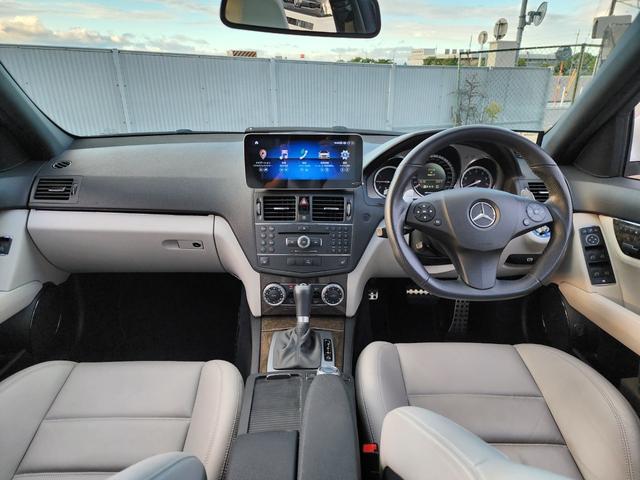 Cクラスステーションワゴン C63 AMG ステーションワゴン androidディスプレイ 純正ディスプレイ有 正規ディーラー車 記録簿H20、21、22、25、27、28、29、30、R1、2、3、4、5、6 サンルーフ パワーテール 本革 シートヒーター(13枚目)