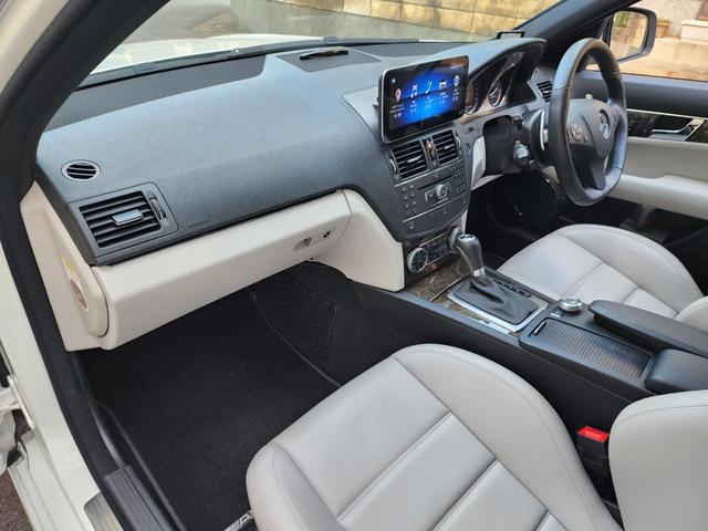 Cクラスステーションワゴン C63 AMG ステーションワゴン androidディスプレイ 純正ディスプレイ有 正規ディーラー車 記録簿H20、21、22、25、27、28、29、30、R1、2、3、4、5、6 サンルーフ パワーテール 本革 シートヒーター(48枚目)