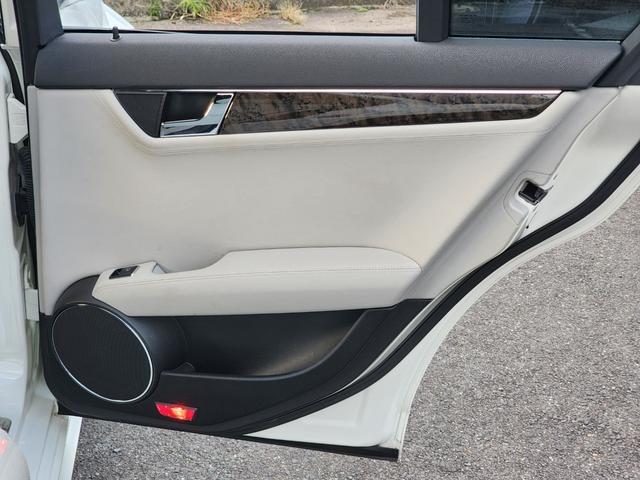 Cクラスステーションワゴン C63 AMG ステーションワゴン androidディスプレイ 純正ディスプレイ有 正規ディーラー車 記録簿H20、21、22、25、27、28、29、30、R1、2、3、4、5、6 サンルーフ パワーテール 本革 シートヒーター(66枚目)