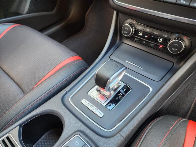 ＣＬＡクラス ＣＬＡ４５　ＡＭＧ　４マチック　ワンオーナー　ＡＭＧアドバンストパッケージ　ＡＭＧカーボンパッケージ　ディーラー管理車両　記録簿毎年分　パノラマルーフ　Ｈａｒｍａｎ／Ｋａｒｄｏｎサウンド　Ｂｌｕｅｔｏｏｔｈ　アダプティブクルコン（53枚目）