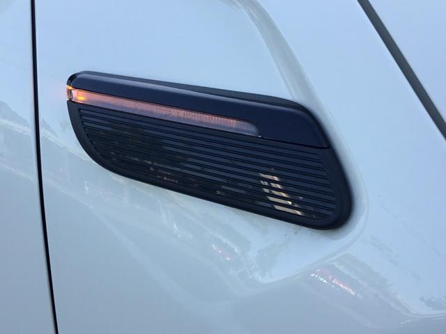 ＭＩＮＩ クーパー　クラシック・トリム　弊社１オーナー　認定中古車　電動サイドブレーキ　ＡＣＣ　ペッパーホワイト　バックカメラ　ＬＥＤヘッドライト　１６インチアルミホイル　同色ルーフ　アップルカープレイ（7枚目）