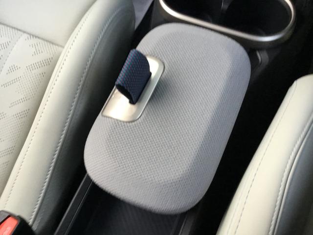 ＭＩＮＩ クーパーＣ　フェイバリット・トリム　弊社展示試乗車　認定中古車　禁煙車　Ｍパッケージ　プライバシーガラス　電動シート　ハーマンカードンスピーカー　ＦＡＶＯＵＲＥＤ　ＴＲＩＭ　ステアリングホイールヒーター　オーシャンウェブグリーン（62枚目）