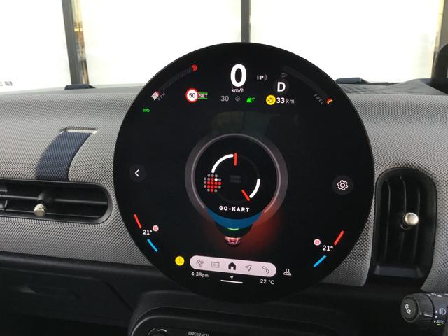 ＭＩＮＩ クーパーＣ　フェイバリット・トリム　弊社展示試乗車　認定中古車　禁煙車　Ｍパッケージ　プライバシーガラス　電動シート　ハーマンカードンスピーカー　ＦＡＶＯＵＲＥＤ　ＴＲＩＭ　ステアリングホイールヒーター　オーシャンウェブグリーン（65枚目）