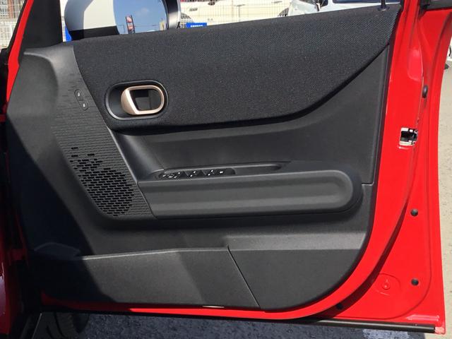 ＭＩＮＩ クーパーＣ　クラシック・トリム　弊社レンタＵＰ　ＣＬＡＳＳＩＣ　ＴＲＩＭ　認定中古車　禁煙車両　ステアリングホイールヒーター　チリレッド／ホワイトルーフ　シートヒーター　ドライビングアシストプラス（47枚目）