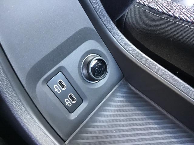 ＭＩＮＩ クーパーＣ　クラシック・トリム　弊社レンタＵＰ　ＣＬＡＳＳＩＣ　ＴＲＩＭ　認定中古車　禁煙車両　ステアリングホイールヒーター　チリレッド／ホワイトルーフ　シートヒーター　ドライビングアシストプラス（62枚目）