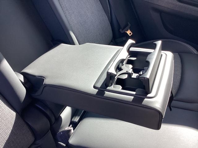 MINI クーパーD クロスオーバー エッセンシャル・トリム 弊社ワンオーナー 認定中古車 禁煙車 クラッシックトリム フロントシートヒーター 18インチアルミホイル ムーンウォークグレー/ブラックルーフ(43枚目)