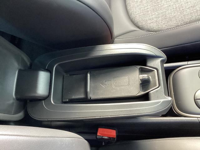 MINI クーパーD クロスオーバー エッセンシャル・トリム 弊社ワンオーナー 認定中古車 禁煙車 クラッシックトリム フロントシートヒーター 18インチアルミホイル ムーンウォークグレー/ブラックルーフ(57枚目)