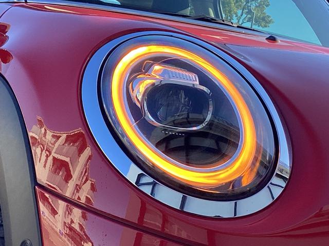 ＭＩＮＩ クーパーＳ　弊社ワンオーナー　認定中古車　チリレッド／ブラックルーフ　１７インチブラックホイル　アクティブクルーズコントロール（24枚目）